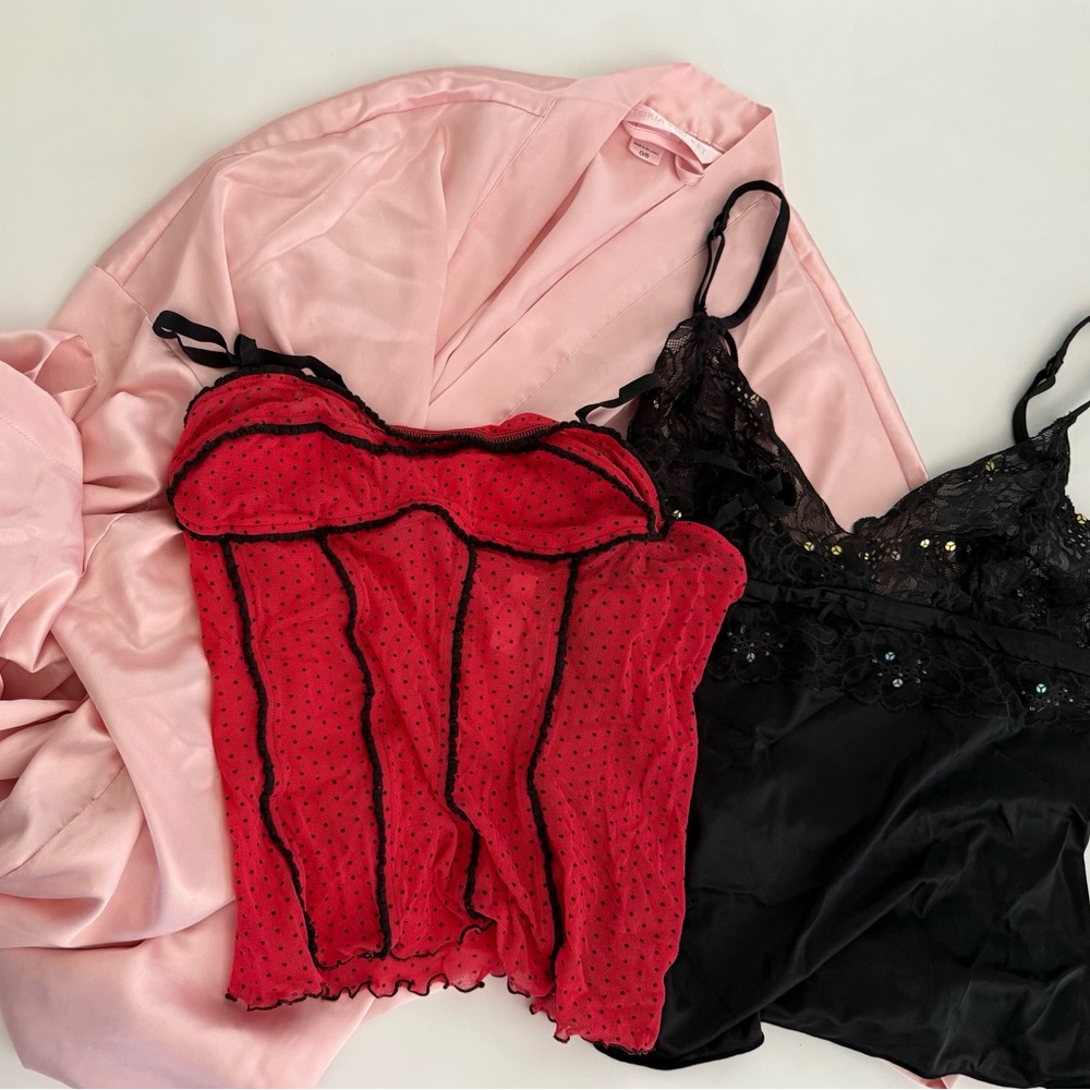 Lot of 3 pieces Victoria’s Secrets Robe lingerie